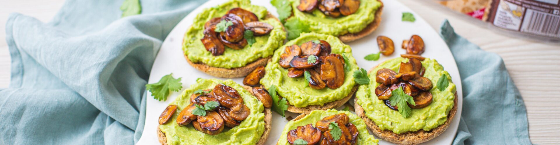 Avokádový Toustís se žampiony